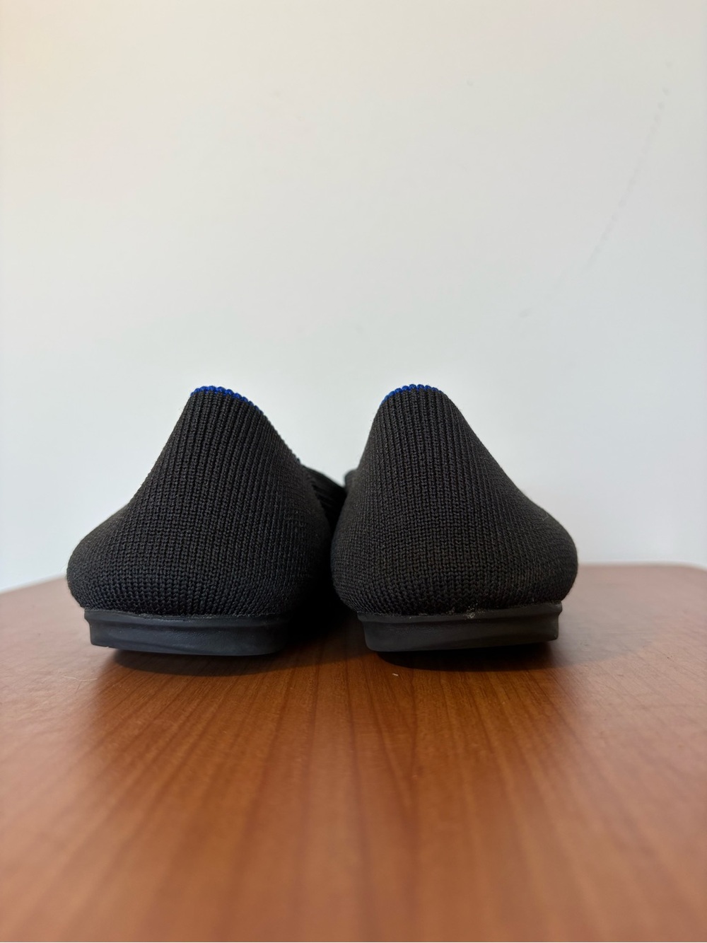 Rothys The Loafer Black Flat Minimalist Shoes US Women's shoe size 6.5 - Picture 4 of 9